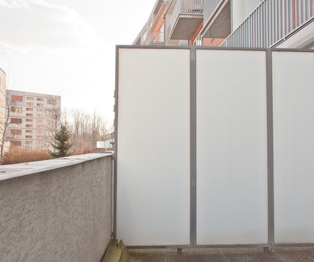 One-bedroom apartment with a terrace, parking lot