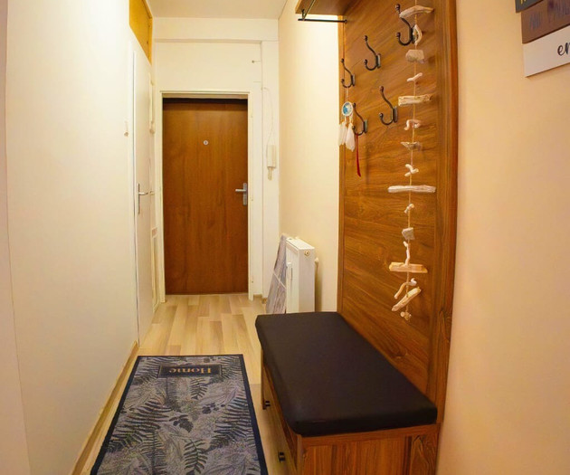 Cozy Little Apartment in Old Tw