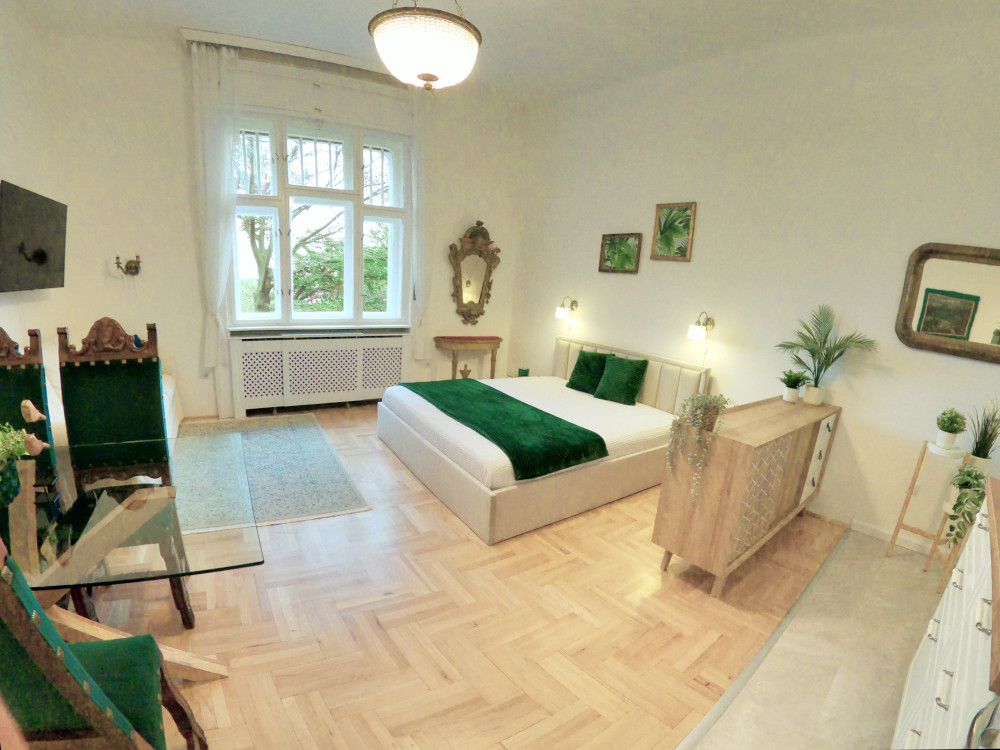 Romantic apartment on Gellért Hill preview
