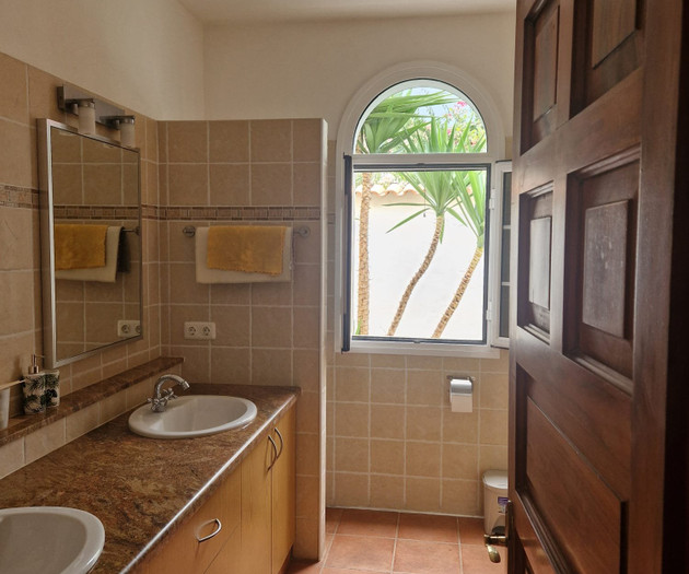 Luxury villa near beachfront in Caleta De Fuste
