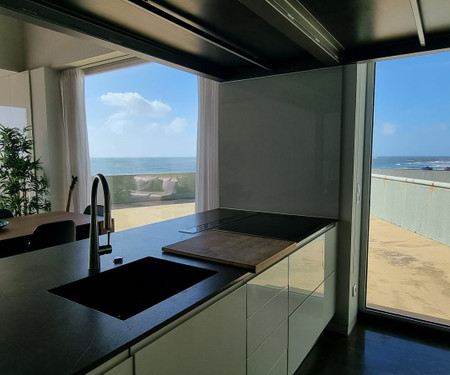 Amazing Seafront Apartment Ofir