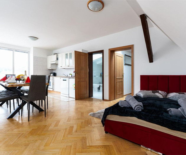 Apartamento con jacuzzi y vistas al skyline