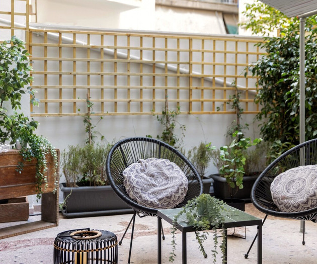 Marina Zeas apartment by the sea