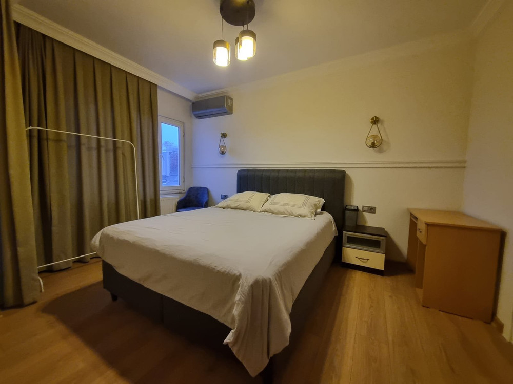 FULLT FURNISHED Private Room+ Heating FOR STUDENTS preview