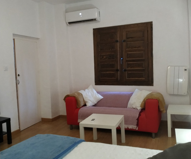 Estudio amplio en Albaicin