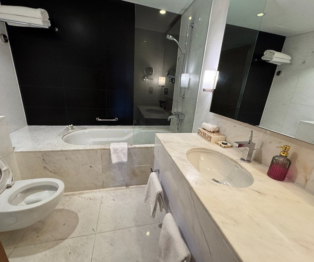 Luxe Apt With Stunning Panoramic Burj Khalifa View