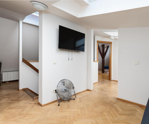 Apartamento con jacuzzi y vistas al skyline