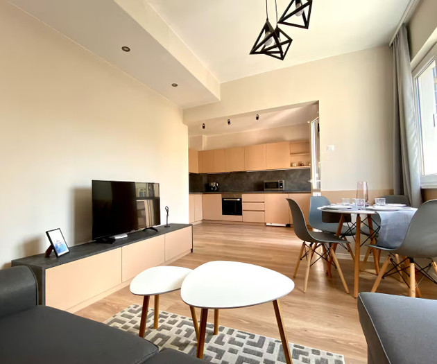 Top Centre Zara Apartment for 6 Guests