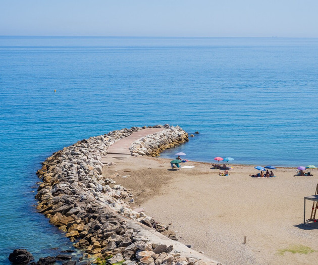 Cubo's Beach Front Villa Benalmadena