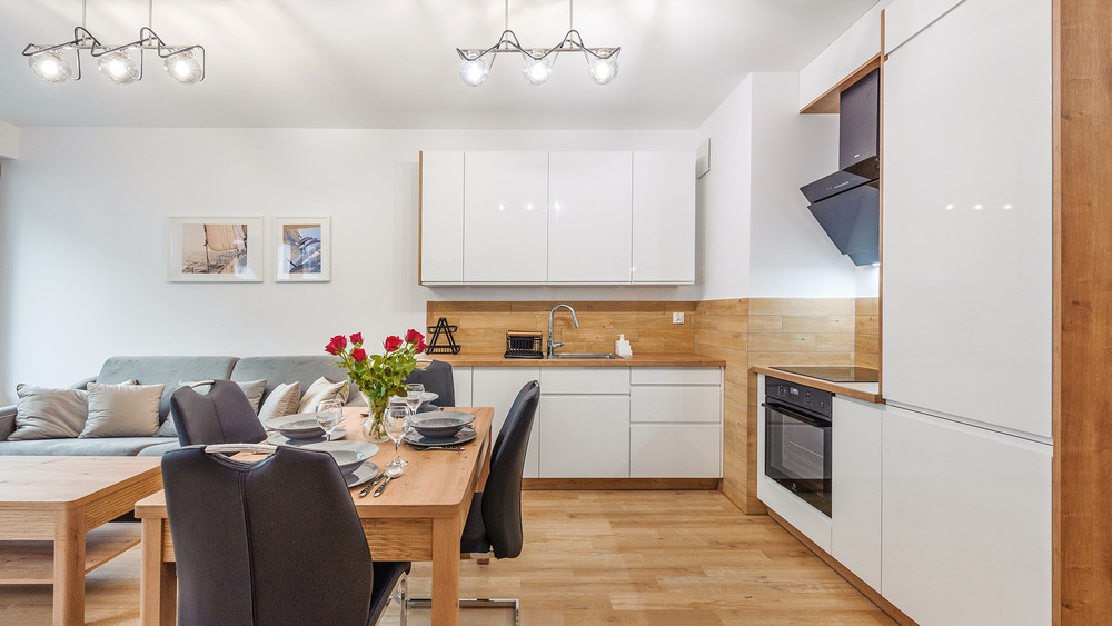 Two-bedroom apartment, Władysława IV 42/27 preview