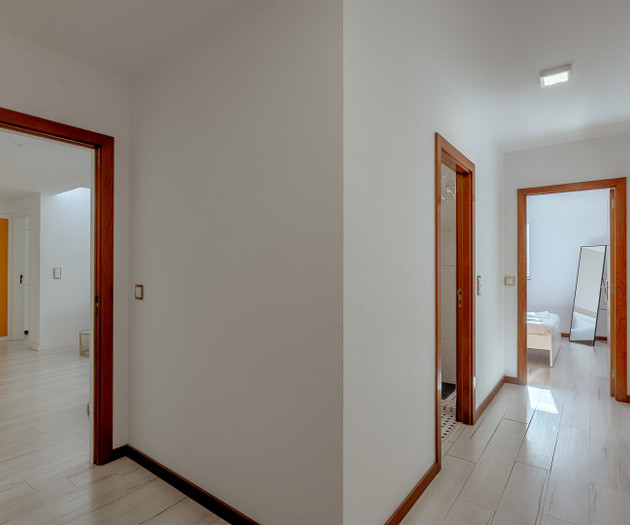 Spacious 3 bedroom apartment in Lisbon