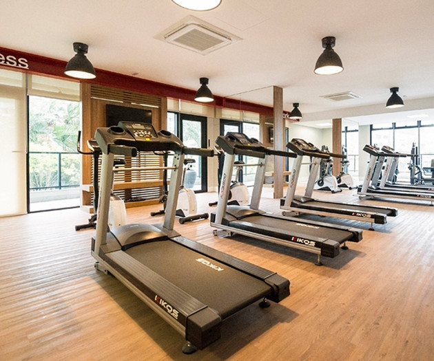 Teljesen felszerelt stúdió 30 méterre a metróállom