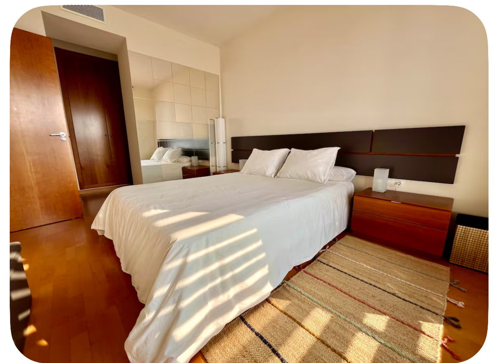 Bedroom with large bed
