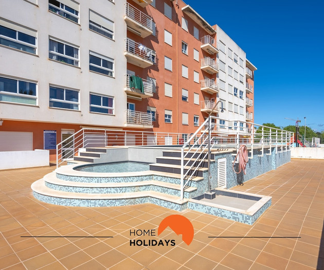 #203 Armação de Pêra Flat with Pool & Kids Park