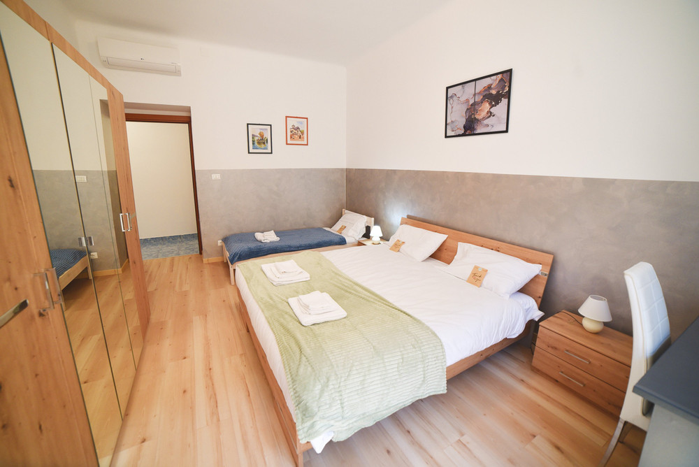 Double/Triple Room preview