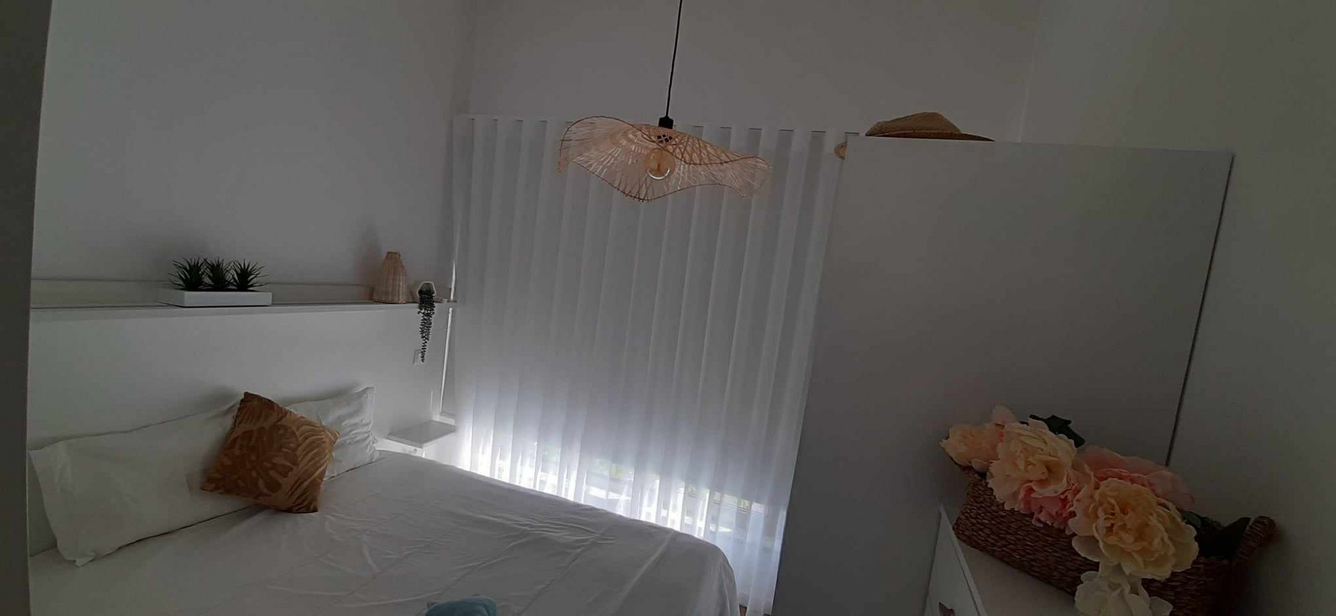 big window bedroom