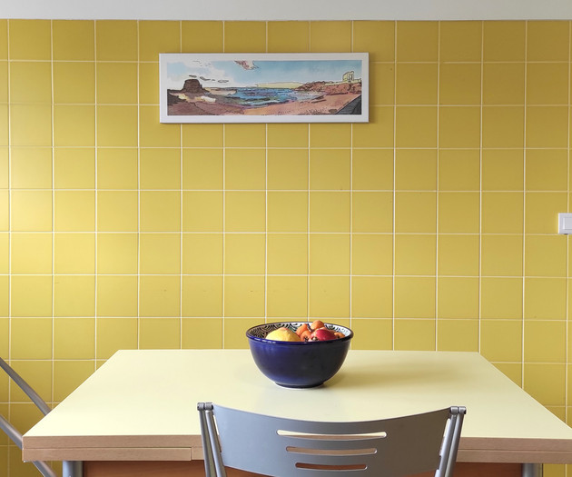 Work and leisure in an artful environment