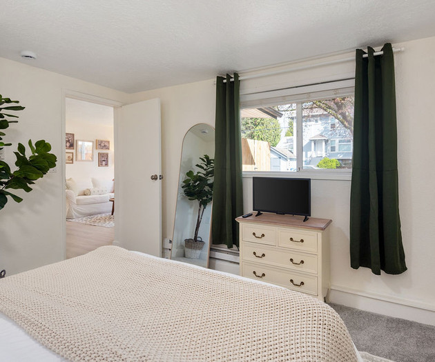 Cupcake Cottage- walkable in Portland