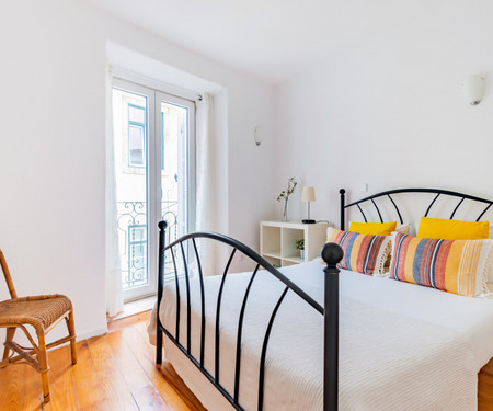 2BR at Chiado Historical Heart of Lisbon