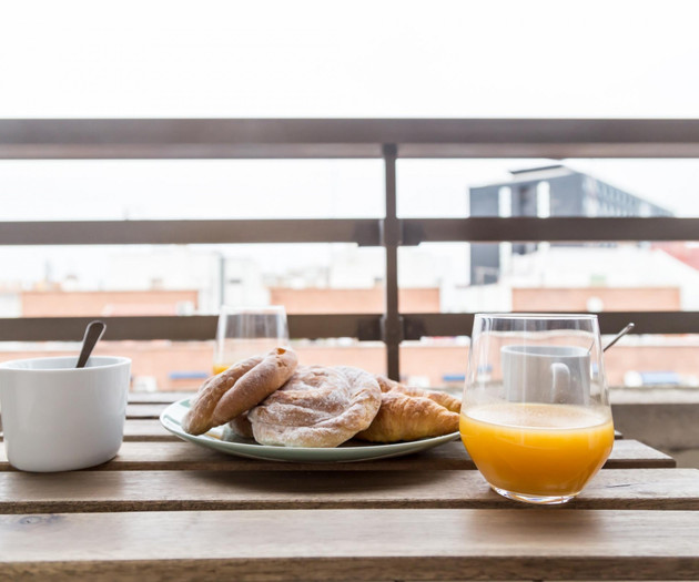 Bright & Elegant 2BR near Mestalla · Seasonal Rent