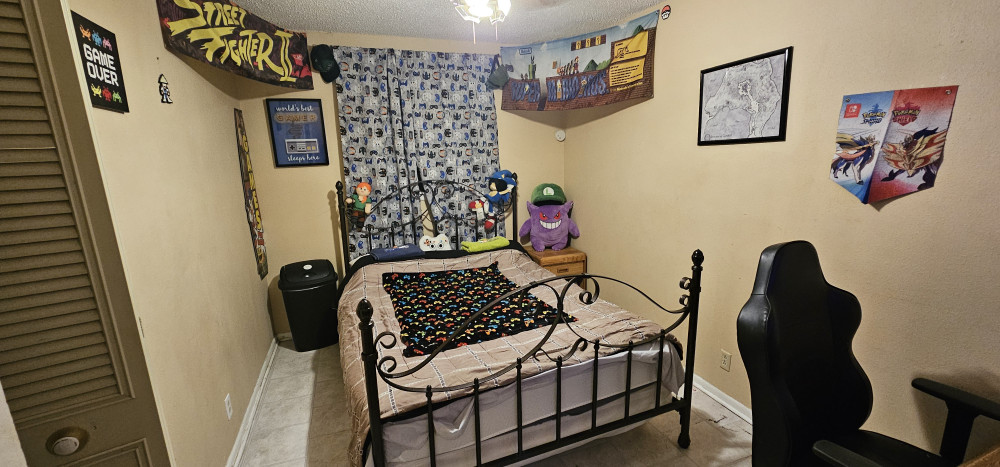 Gamer's Getaway Queen Bed Fiber, Streaming, Gaming preview