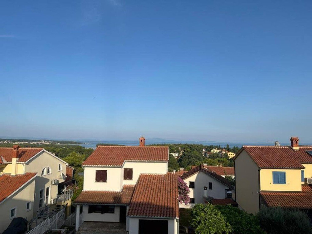 3BR Sea-View Workation House by cape Kamenjak preview