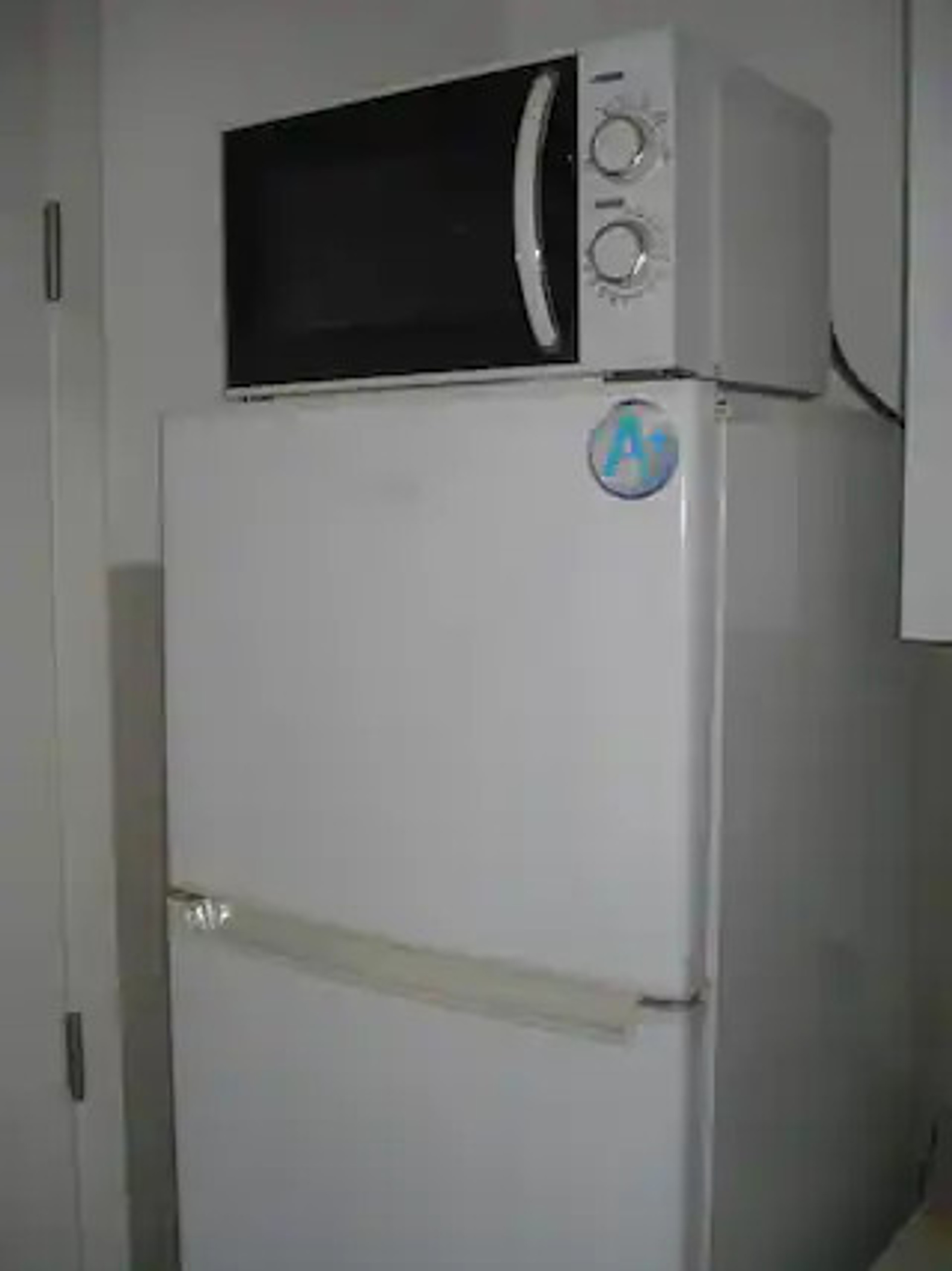 frigorifico e micro-ondas
