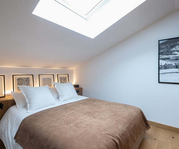 Elegant Penthouse | Spa, Parking & Views