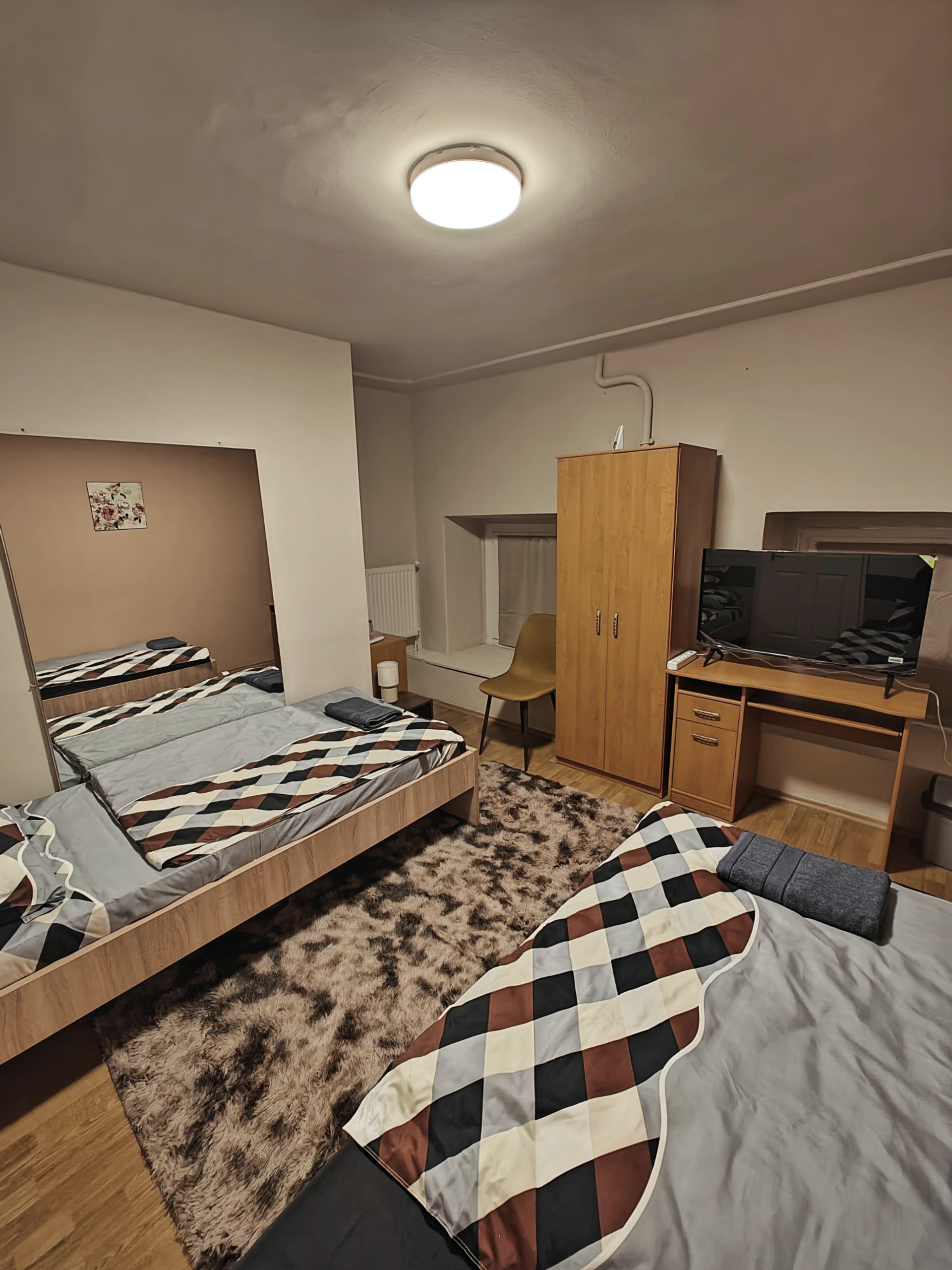 Room 3