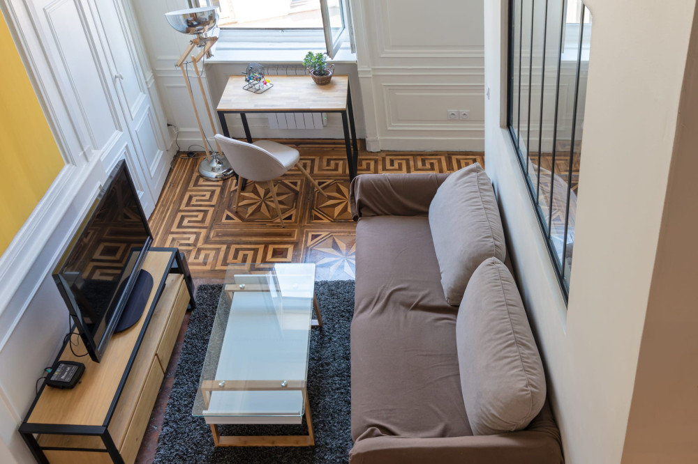 Le Haussman 4 places - Louis Pradel - Netflix preview