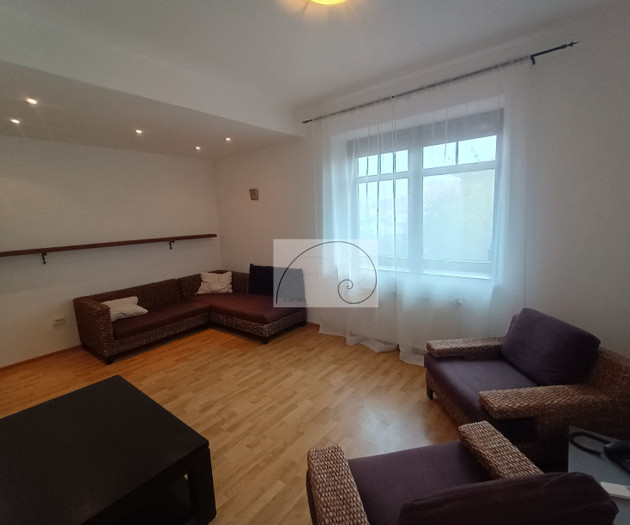 Elegant Duplex in Villa • Central Bucharest