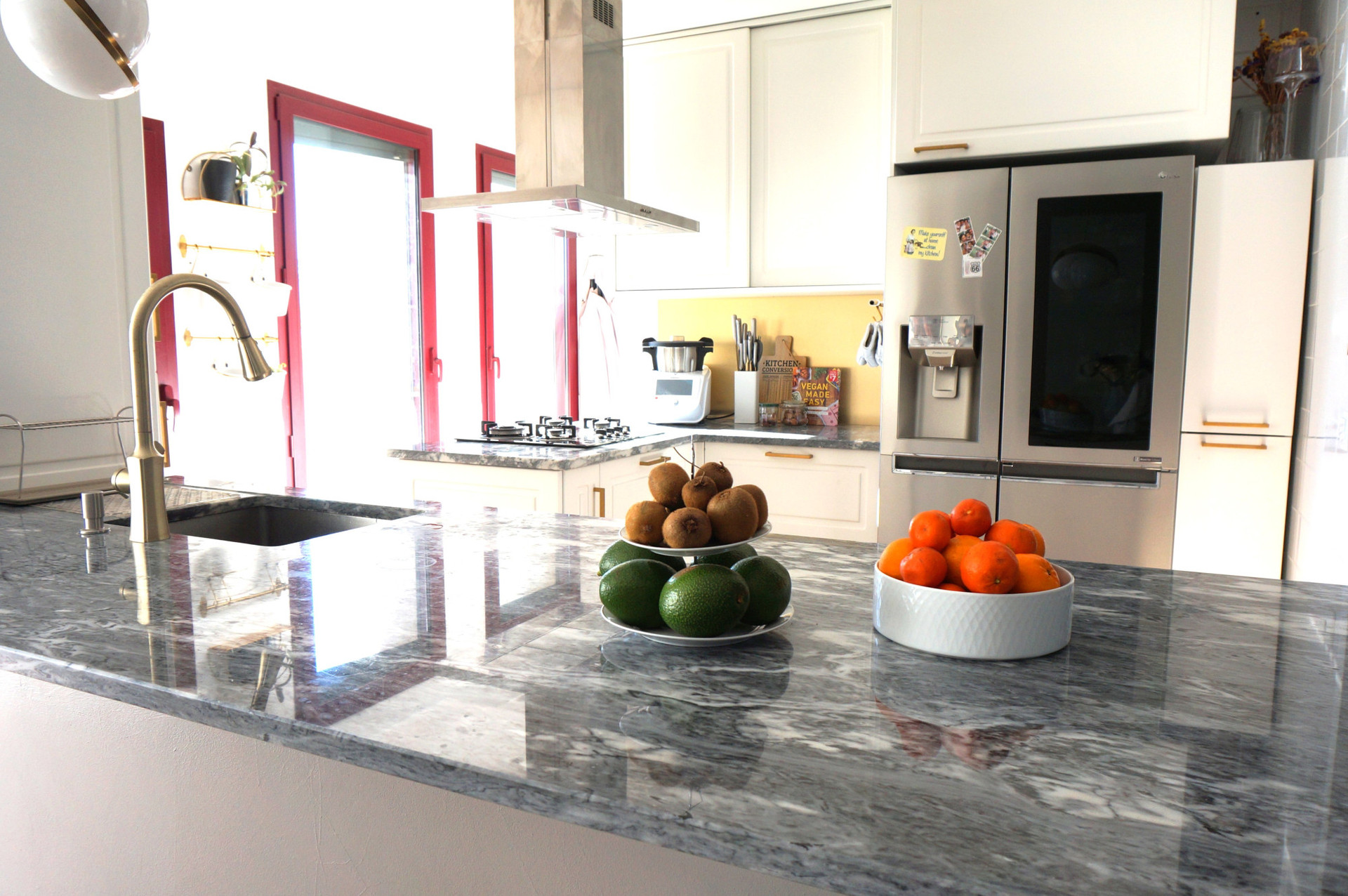Modern kitchen marble island countertop