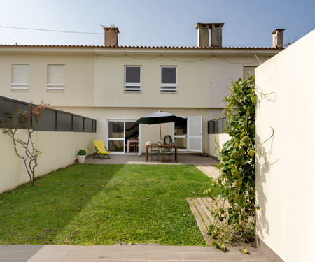 Spacious Modern Beach House | Esposende