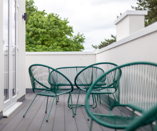 Chic and Classy 2BR Penthouse w/ Parking, 6 Guests