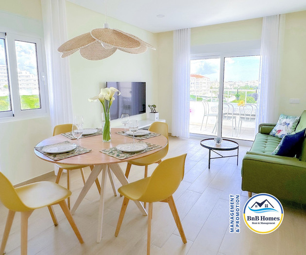 BnB Homes Ocean view Two-bedroom apartment, 300 m
