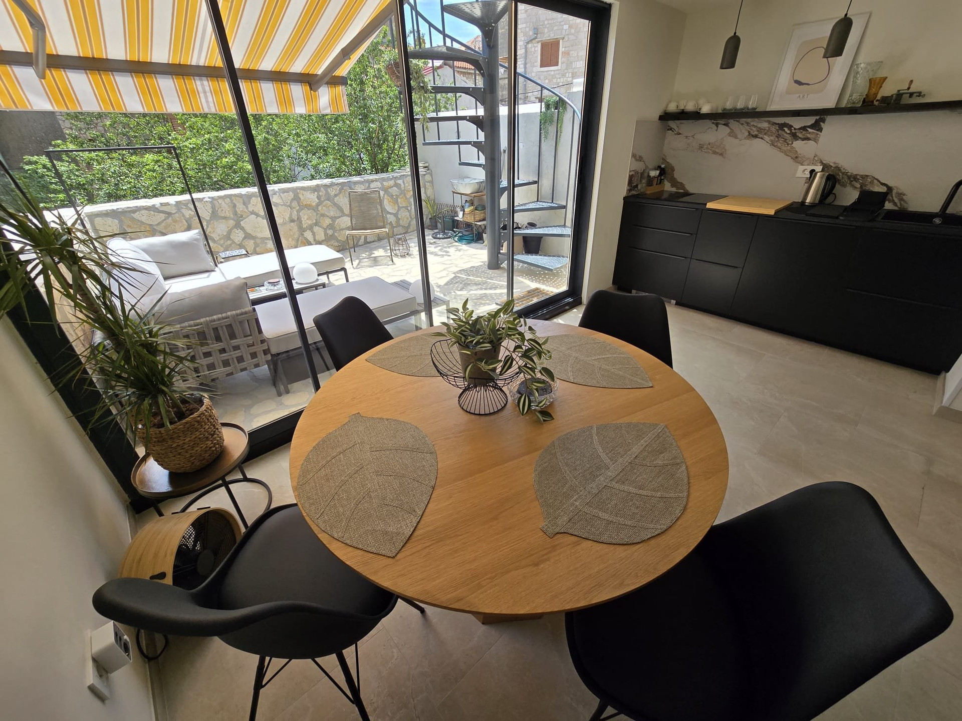 Dining table kitchen with balcony