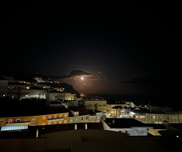 Beautiful 2BR Ocean-View Sanctuary in Sesimbra