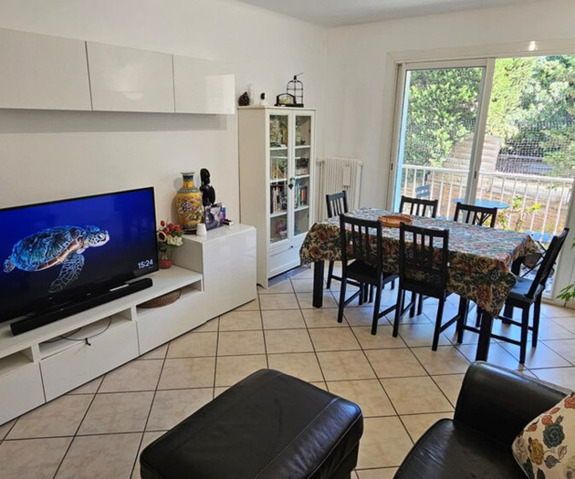 Your comfy stay in Juan-les-Pins – beach & parking