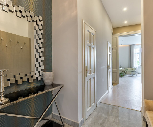City Center Grand Luxury | 3BR/3BT/Sauna/Terrace