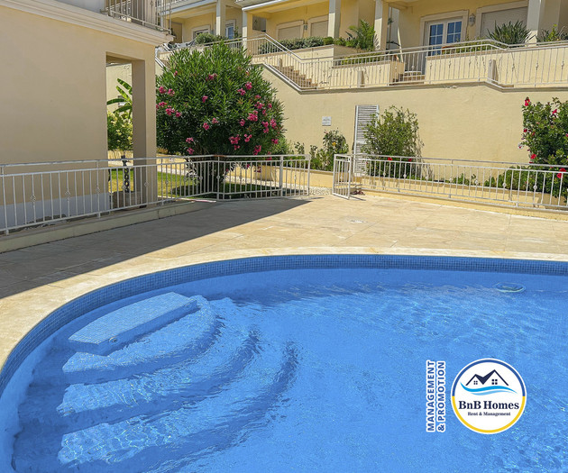BnB Homes 3-bedroom Townhouse, 2 pools & terraces