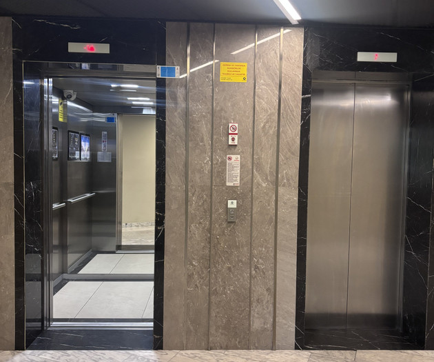 Luxury 1BR Apartment in Benesta Centro with Indoor