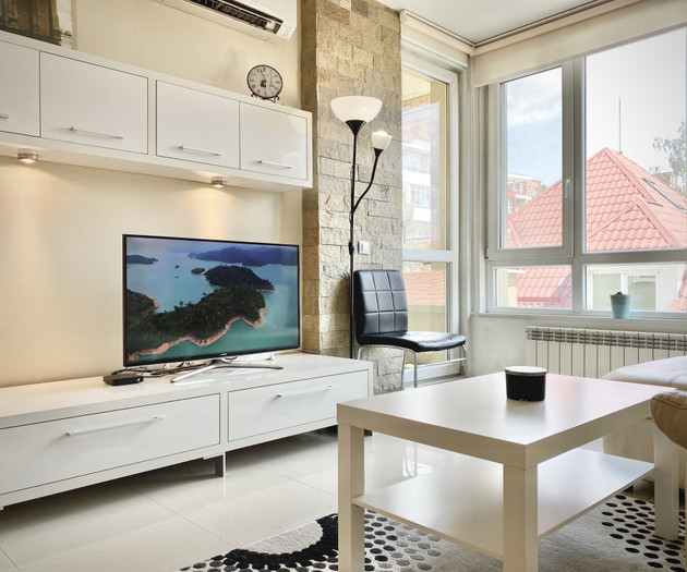 Entire Apartment for 4 Guests in Sofia, Banishora