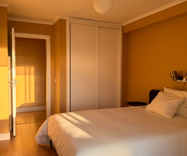 Modern 2BDR with Sunset Views – Faro Center