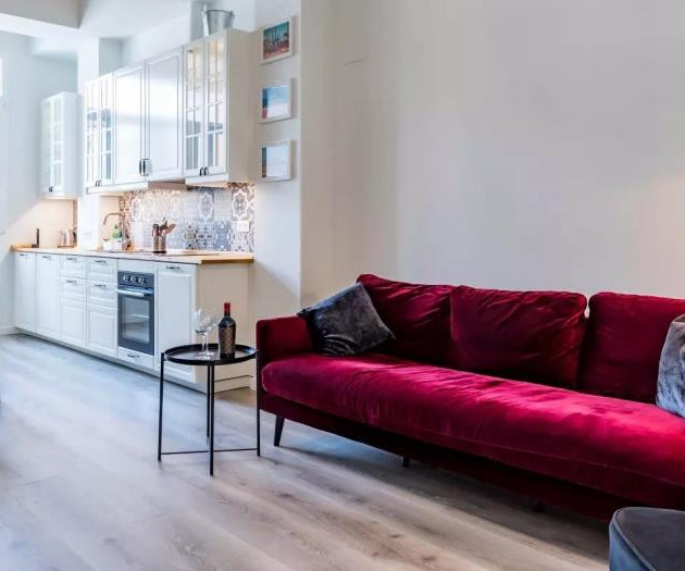 STUNNING 2-BEDROOM APARTMENT IN RUSSAFA · SEASONAL