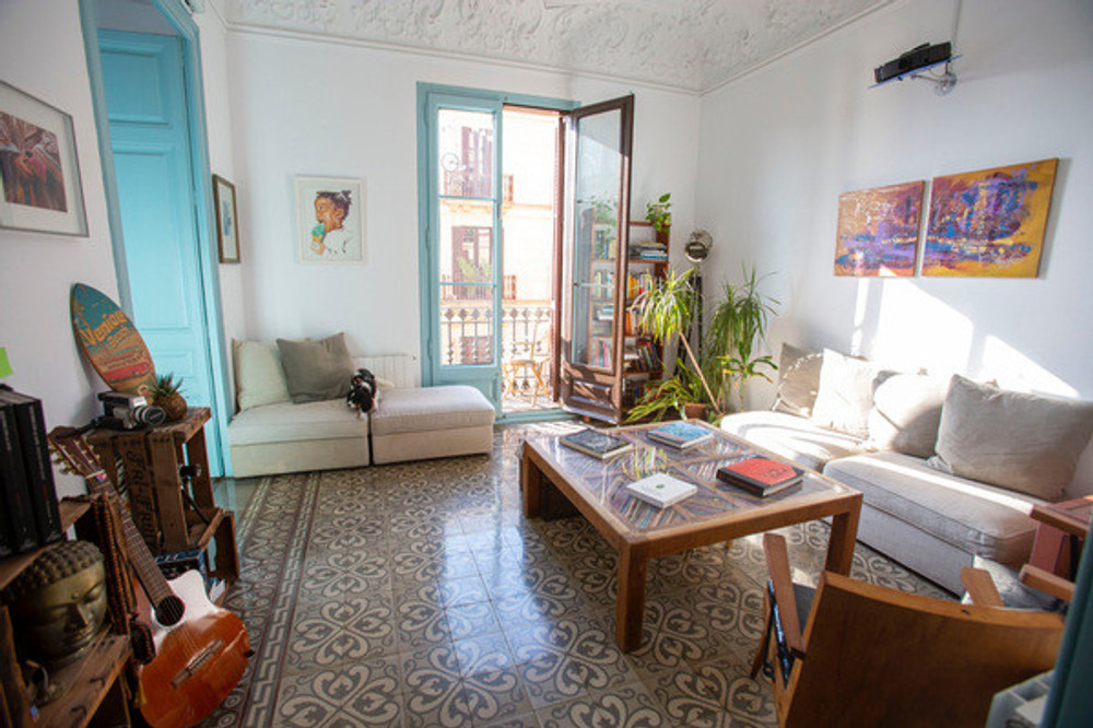 Bright Flat in Trendy El Born preview