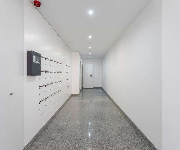 Modern & Trendy Flat by HostWise