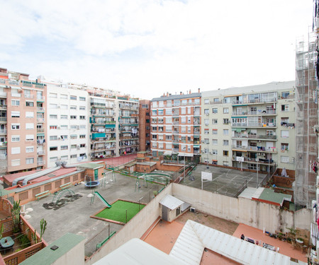 Cozy apartment equipped in the center of Barcelona