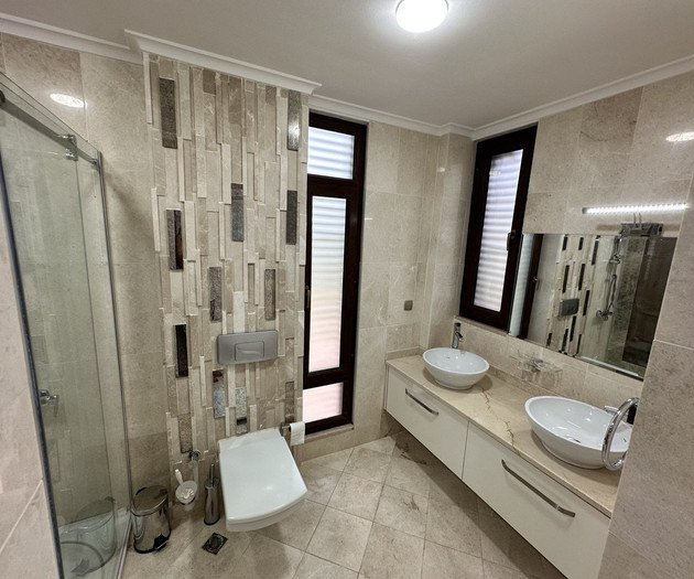 Spacious Villa with Beautiful View & Private Pool
