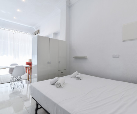 Cozy apartment for 2 very close to Atocha.