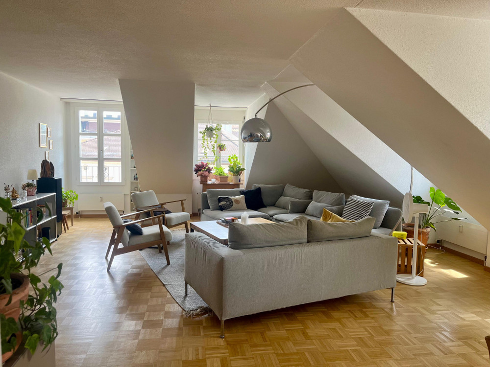Light-filled 3.5-Apt in Old Town - walk everywhere preview